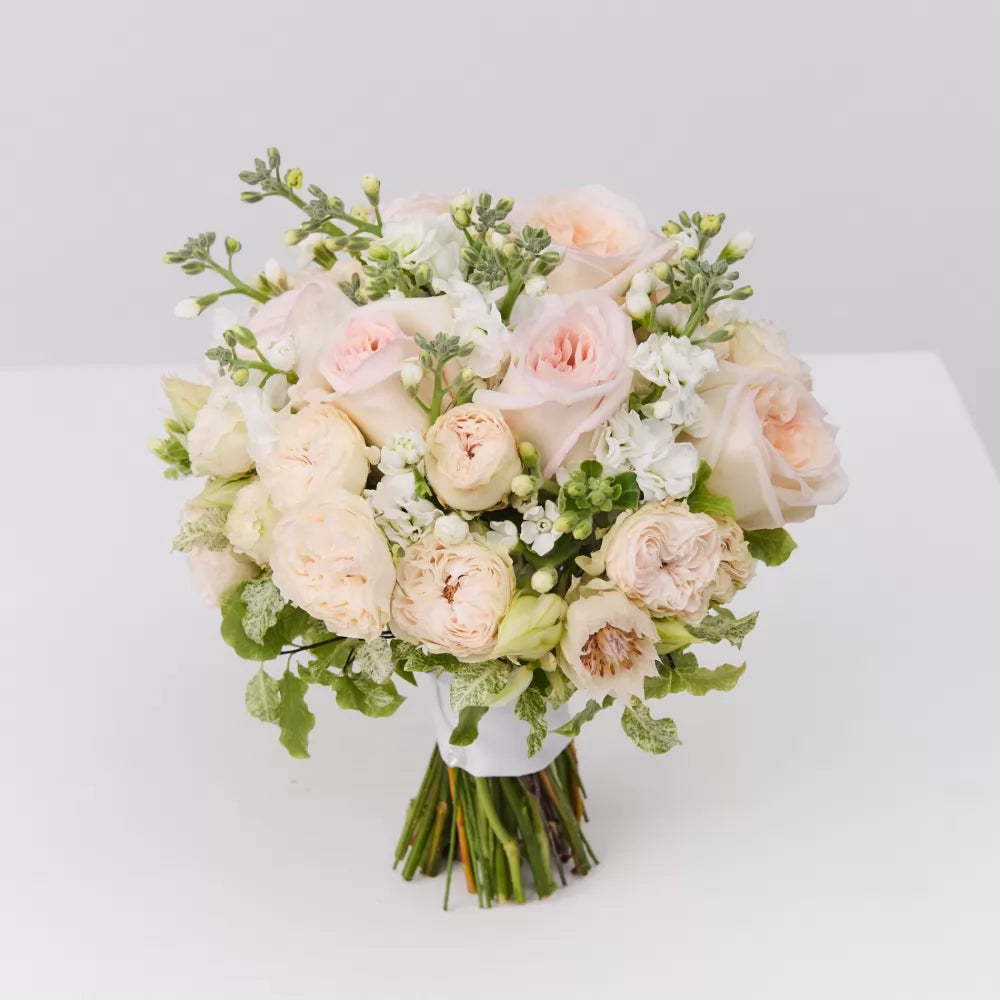 Pearl Bride — Elegant Bridal Bouquet