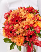 August Collection – Bright Classic Bouquet