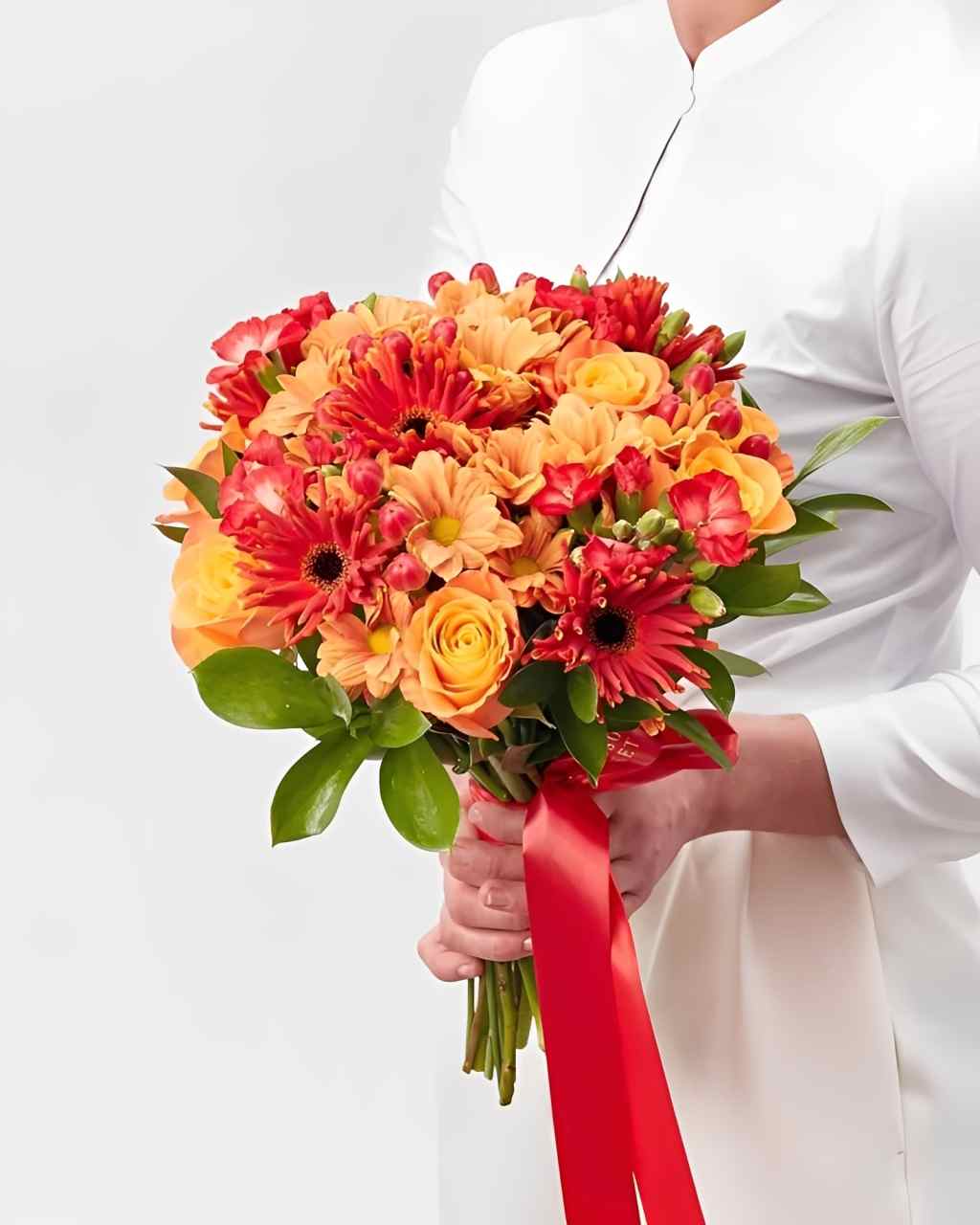 August Collection – Bright Classic Bouquet