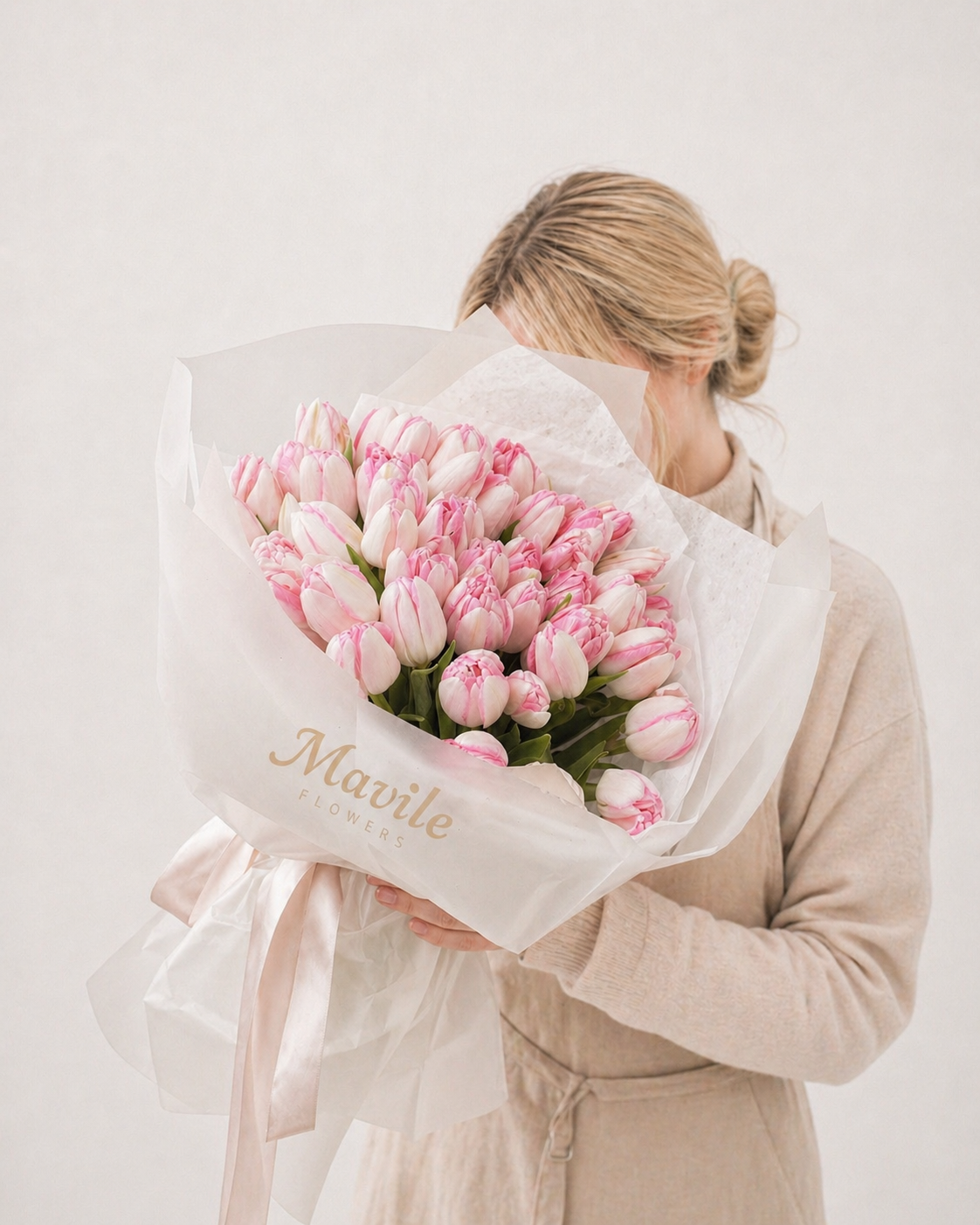 Blush Éclat Tulips Bouquet