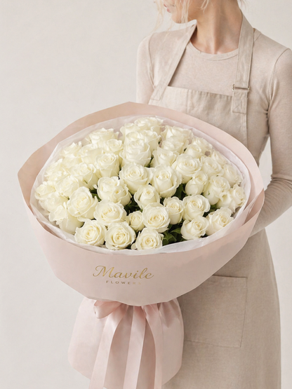 Blanc Poudré Roses Bouquet