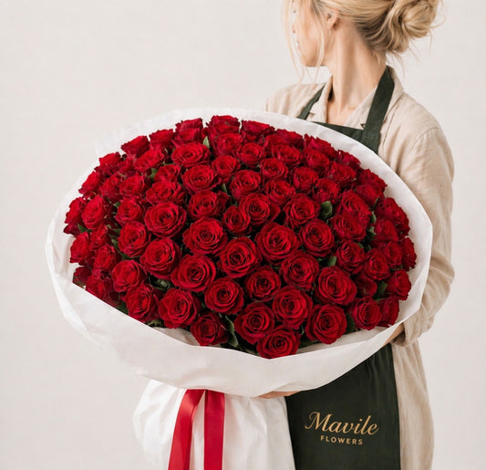 Scarlet Red Rose Bouquet — Scarlet Infinity