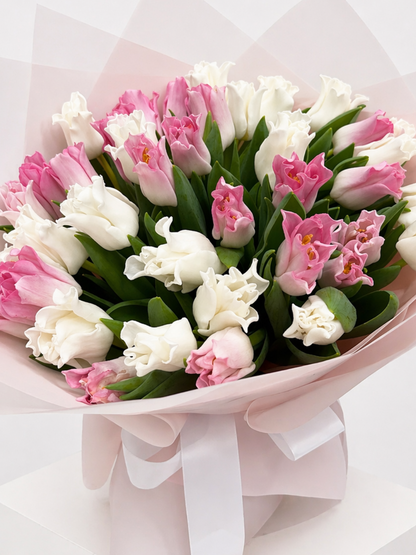 Pink Sorbet | Fresh Bicolor Tulip Hand-Tied Bouquet
