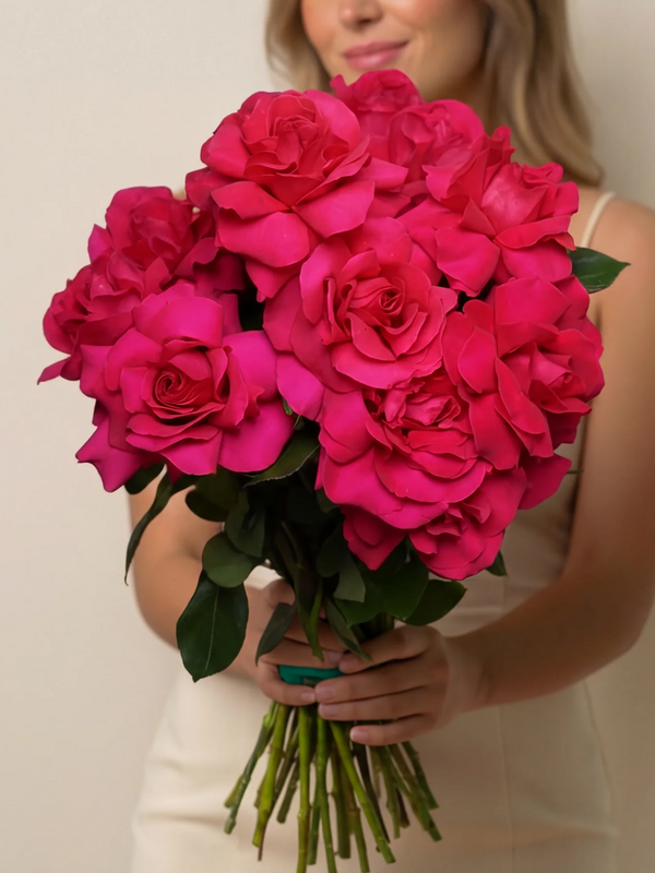 Hot Pink Premium Roses Bouquet – Bold Romance Collection