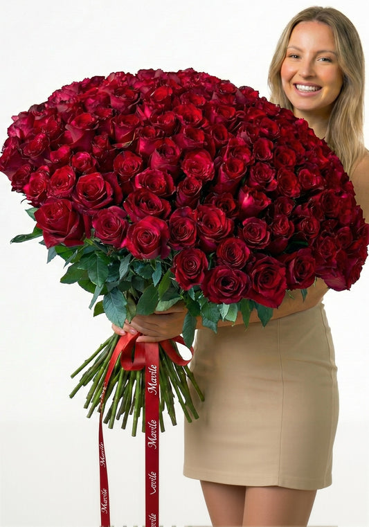 175 Luxury Red Roses Bouquet